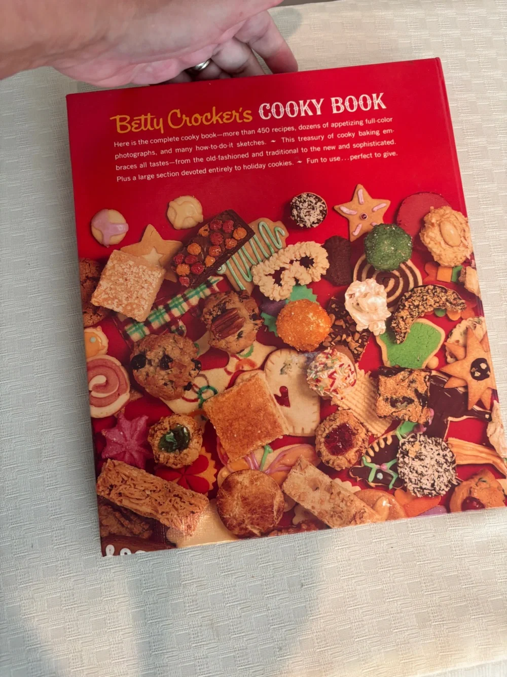 Betty Crocker Orginal Cooky Book, Reprinted Brand New